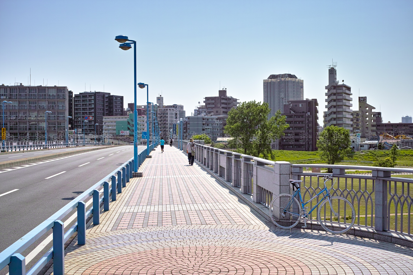 Moser GANZARD Friedensreich Regentag Dunkelbunt Hundertwasser